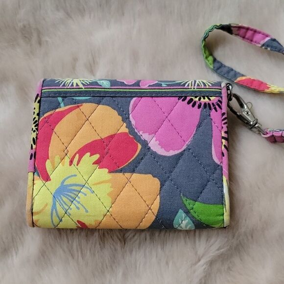 VERA BRADLEY JAZZY BLOOMS PATTERN SMALL WALLET AND PHONE CASE - Picture 3 of 9